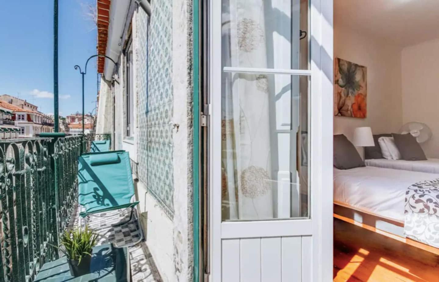 3 Bedroom Apartment In Baixa With River View Lisboa Exterior foto